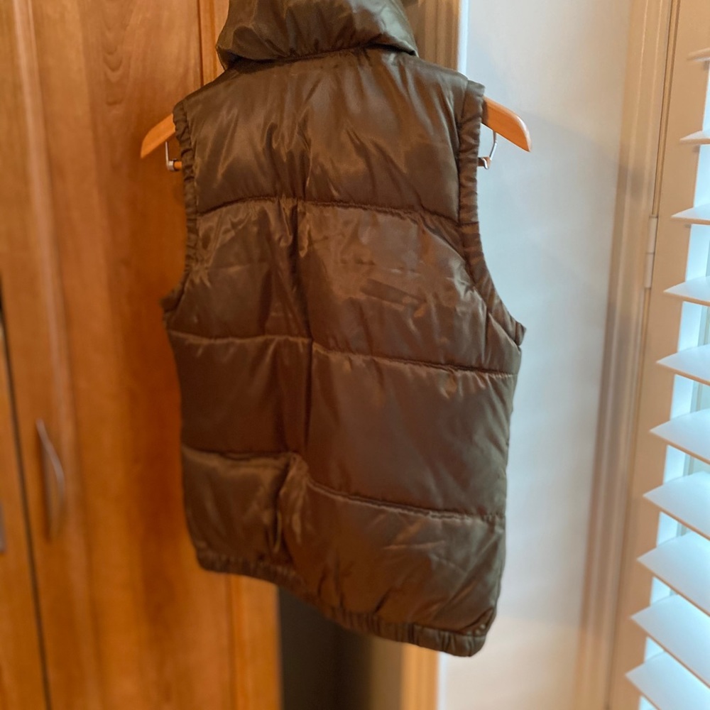 Old Navy Vintage Puffer Vest - Picture 3 of 5